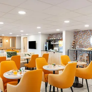 Residhome Aeroport Hotel apartamentowy